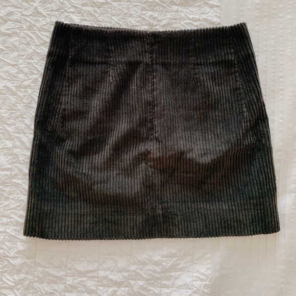 Cos corduroy skirt - Picture 3 of 4